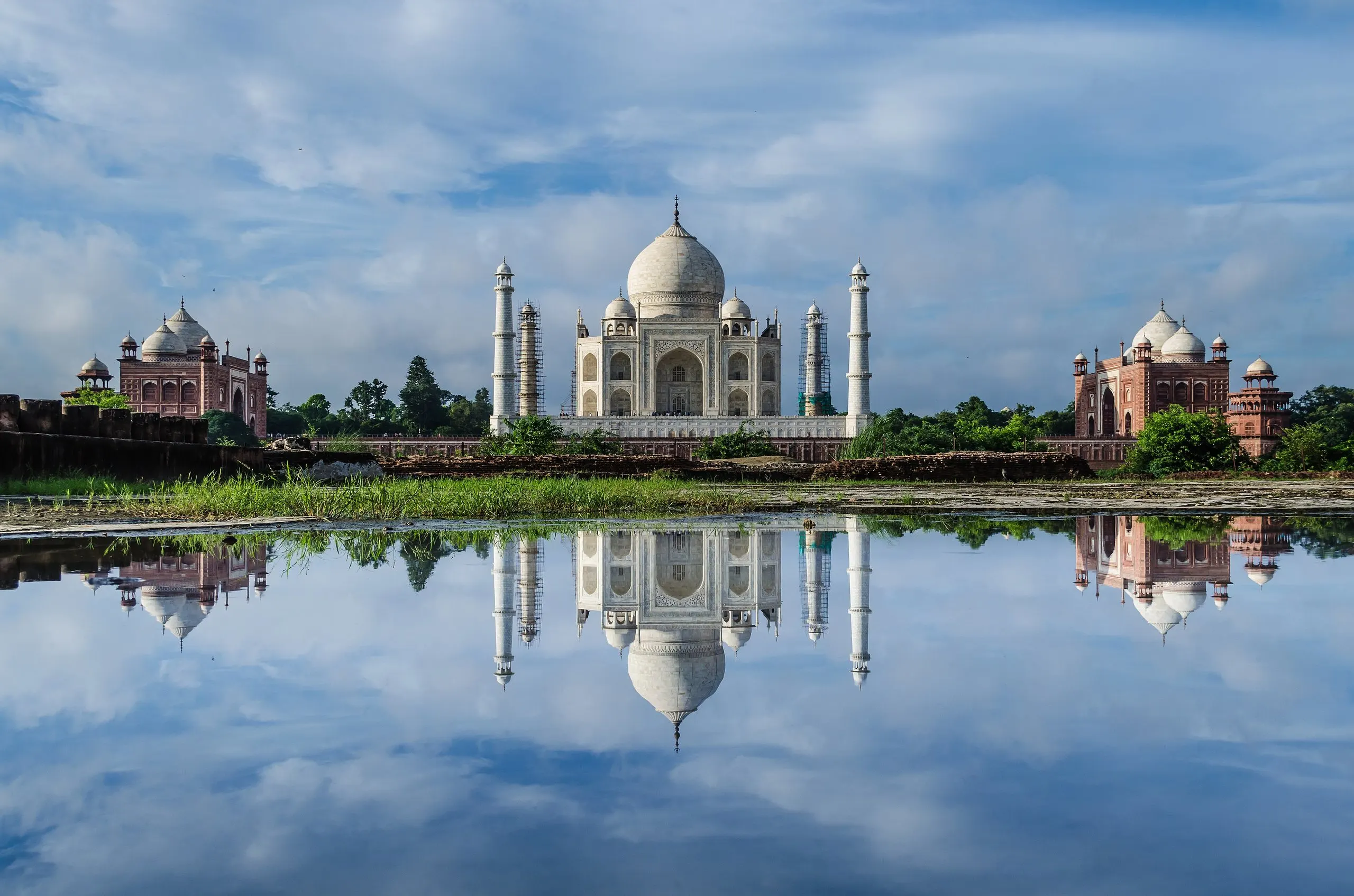 Delhi Agra Mathura Vrindavan – Aks The Reflection Taj Mahal