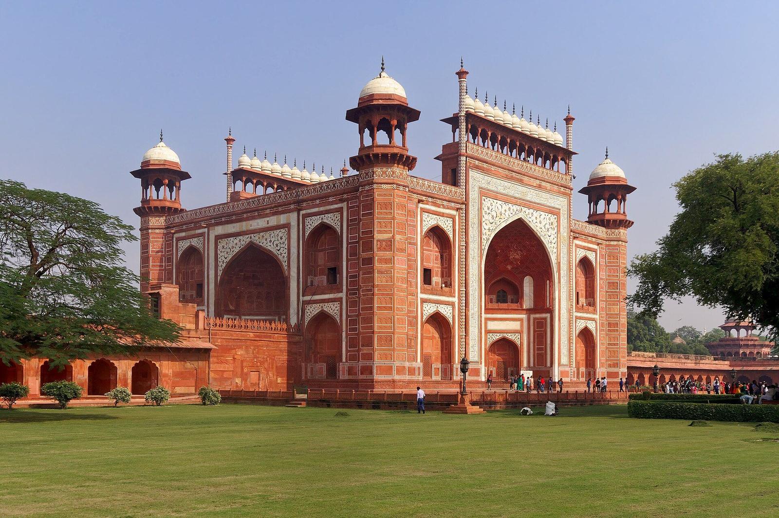Delhi Agra Mathura Vrindavan – 20191204 Great Gate, Taj Mahal 0724 6580 DxO